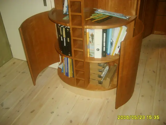 Cherry kitchen — image 5