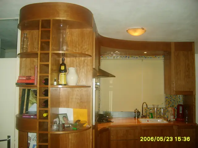 Cherry kitchen — image 7